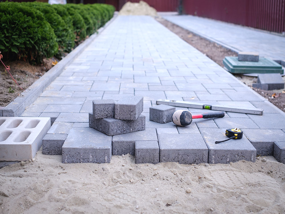 How Paver Sealing Protects Against the Gulf Coast Climate